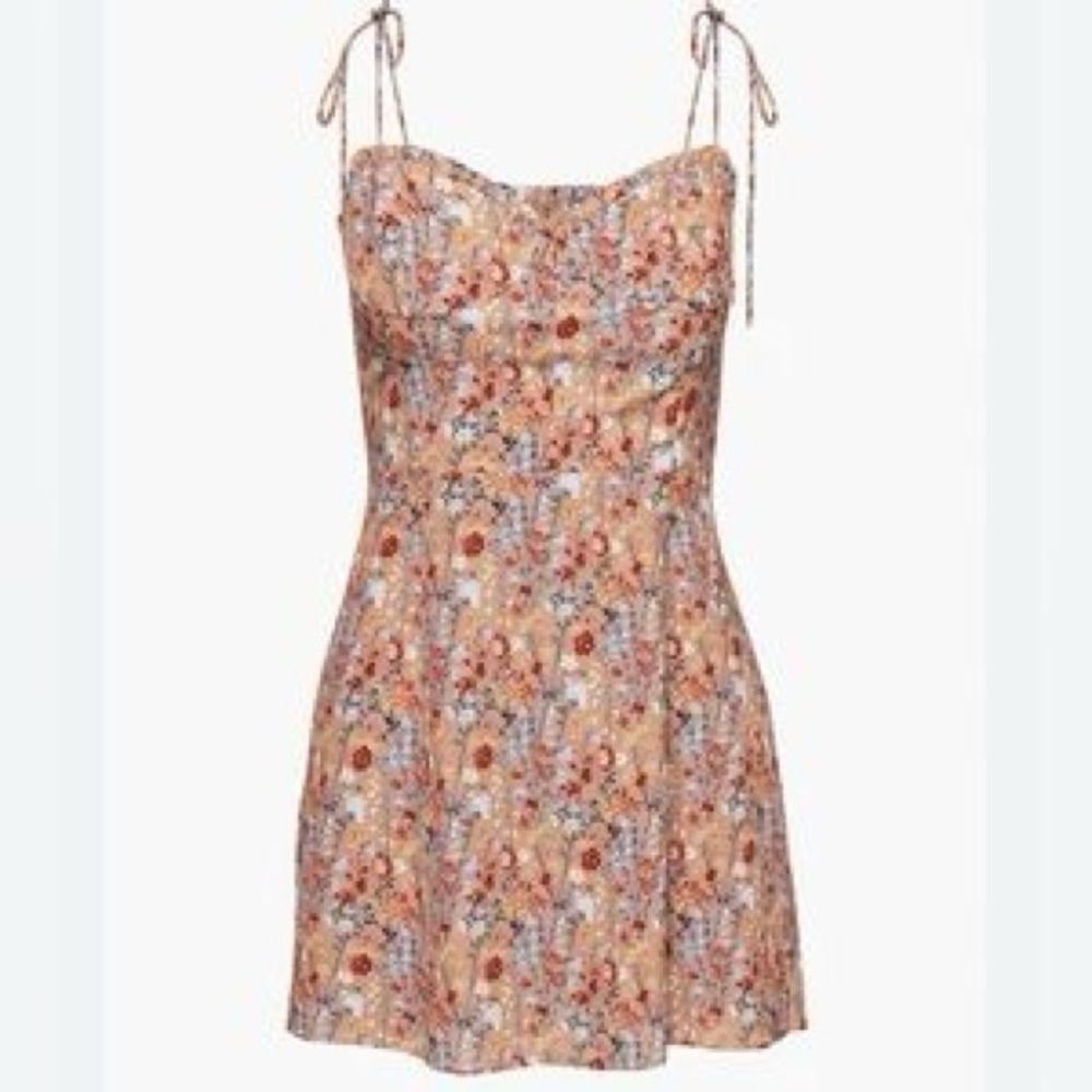 Aritzia Wilfred Fable Dress